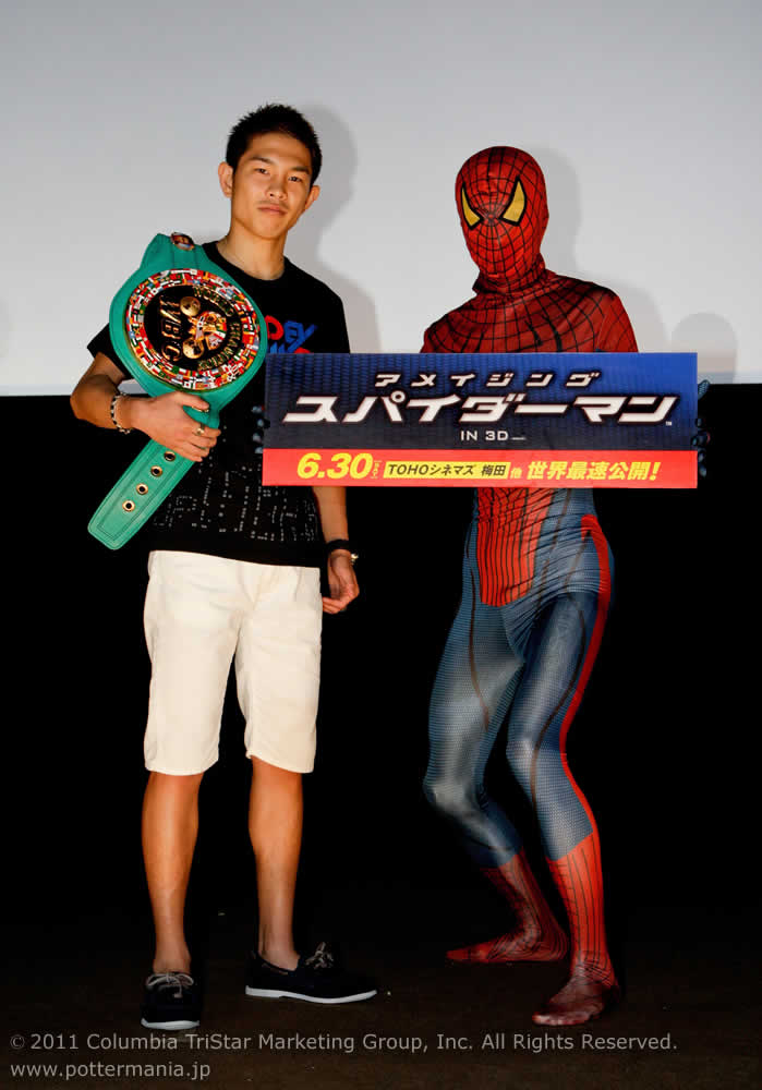 ACWOEXpC_[}㏉ The Amazing Spider-Man Osaka First Day Event with WBC/WBA champion Kazuto Ioka