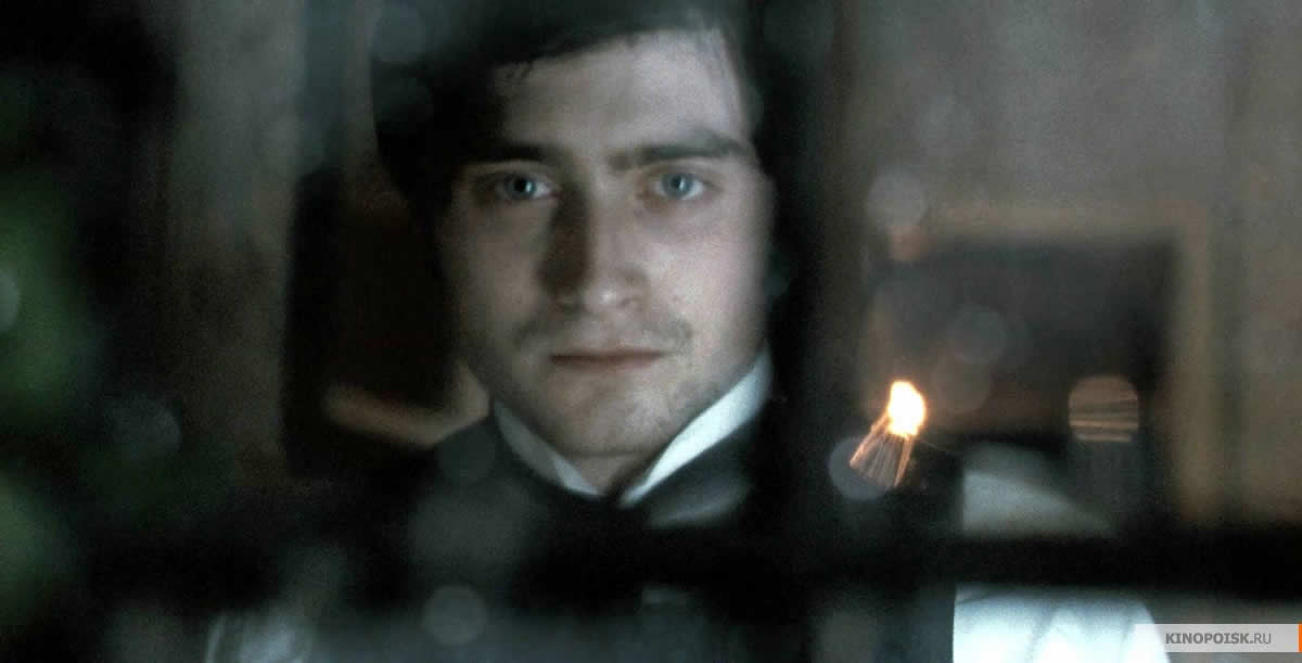 _jGEhNt剉fuE[}ECEubN S̊فvDaniel Radcliffe's The Woman in Black