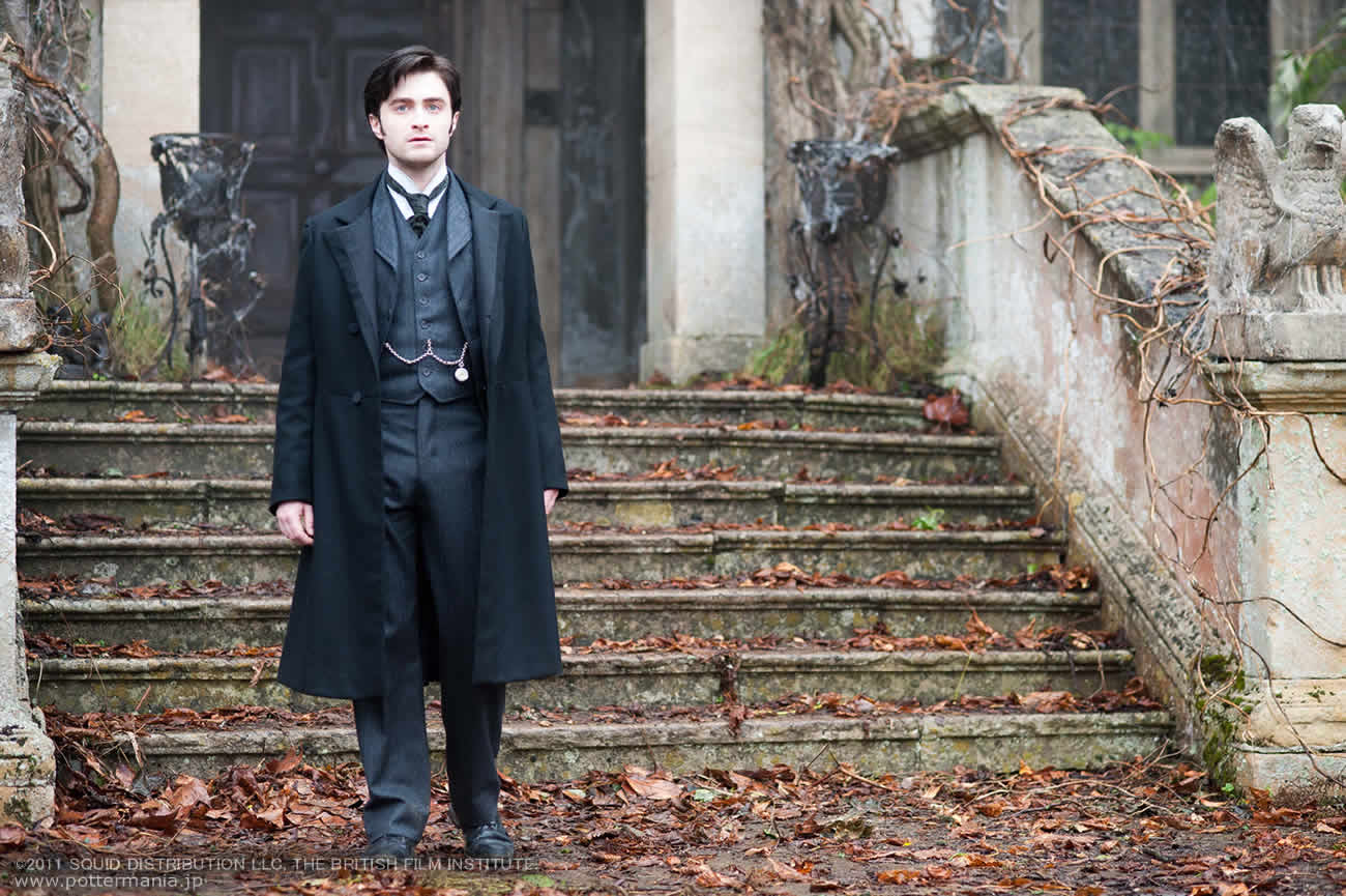 _jGEhNt剉fuE[}ECEubN S̊فvDaniel Radcliffe's The Woman in Black