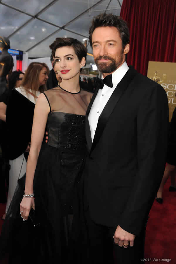 2013NĉfoDg܁iSAG awardsj܎/AEnTEFCƃq[EWbN} Anne Hathaway and Hugh Jackman