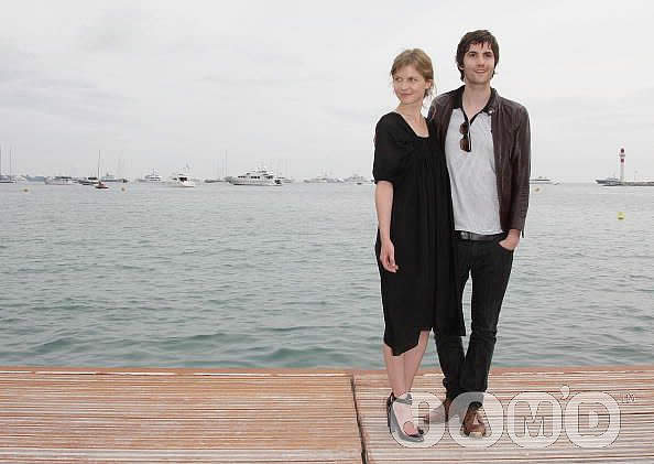 N}XE|GW[/Clemence Poesy(Actors Clemence Poesy and Jim Sturgess attend the 'Heartless' photocall at the Majestic Beach Pier during the 61st International Cannes Film Festival on May 19, 2008 in Cannes, France)