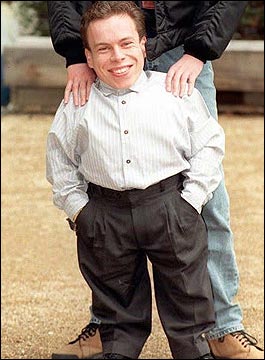 フリットウィック役ワーウィック デイヴィス Warwick Davis ハリー ポッター俳優名鑑